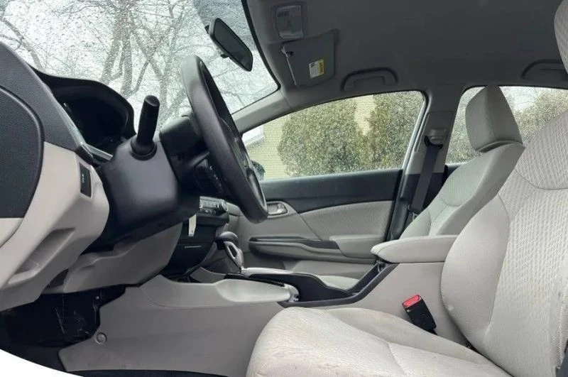2014 Honda Civic 9th Gen - Image 10 of 12