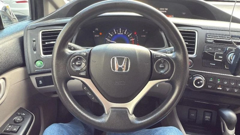 2014 Honda Civic 9th Gen - Image 10 of 12