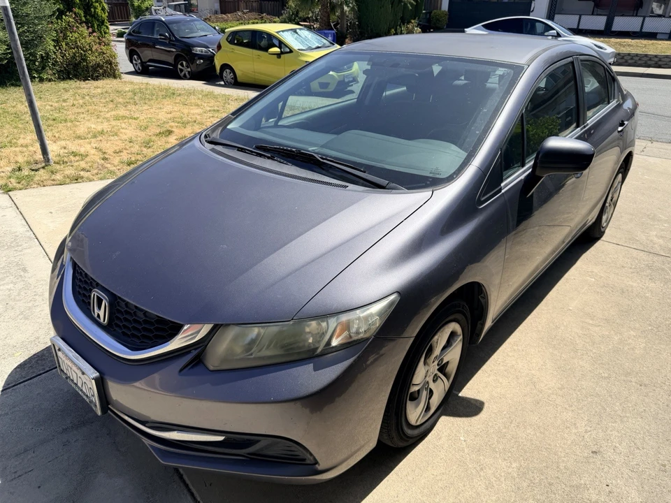 2014 Honda Civic 9th Gen - Image 2 of 4