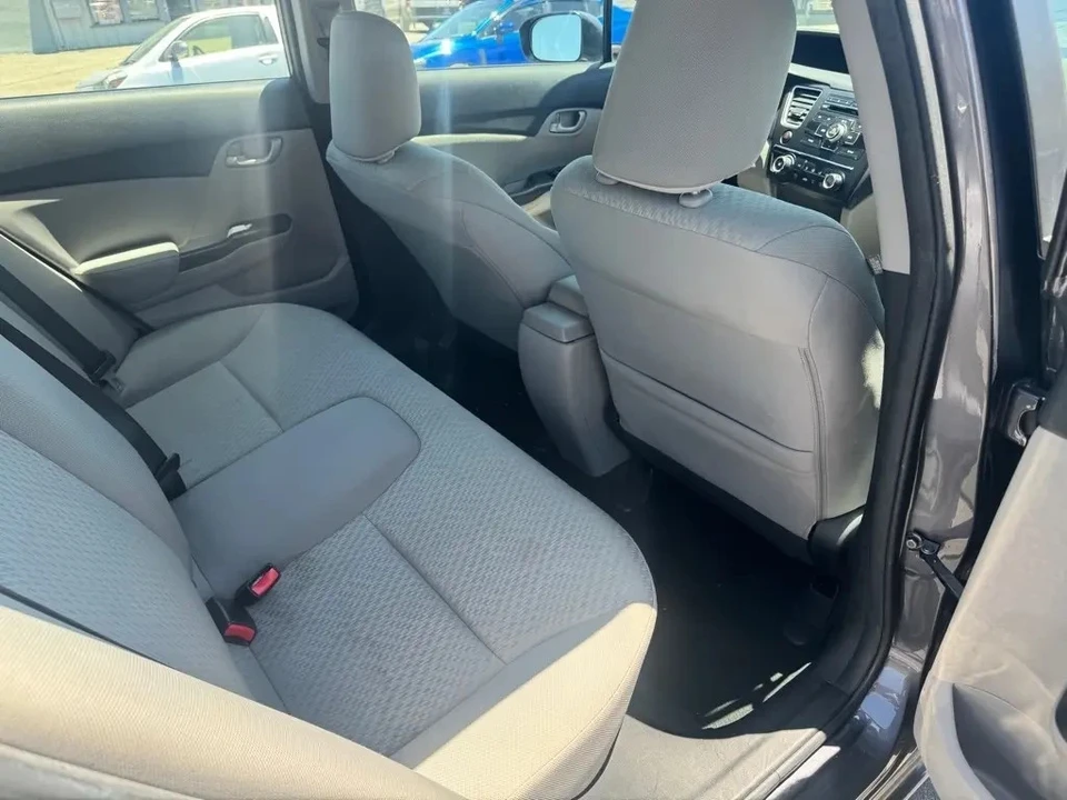 2014 Honda Civic 9th Gen - Image 14 of 18