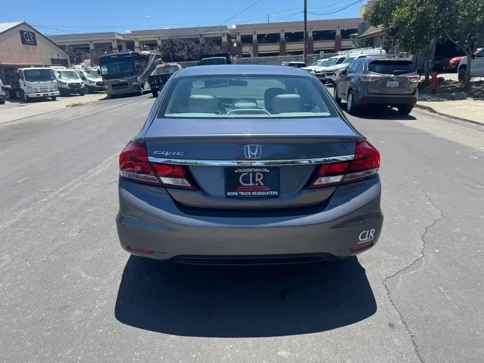 2014 Honda Civic 9th Gen - Image 8 of 18