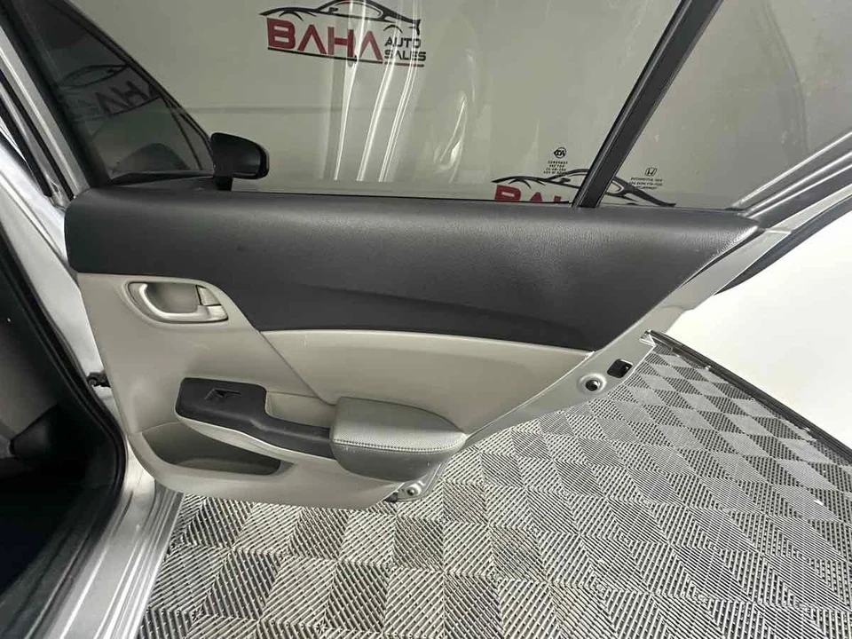 2014 Honda Civic 9th Gen - Image 13 of 21