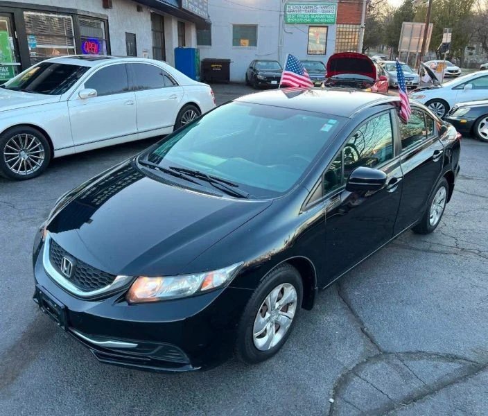 2014 Honda Civic 9th Gen - Image 2 of 12