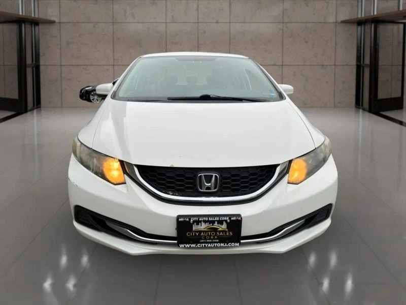 2014 Honda Civic 9th Gen - Image 2 of 12