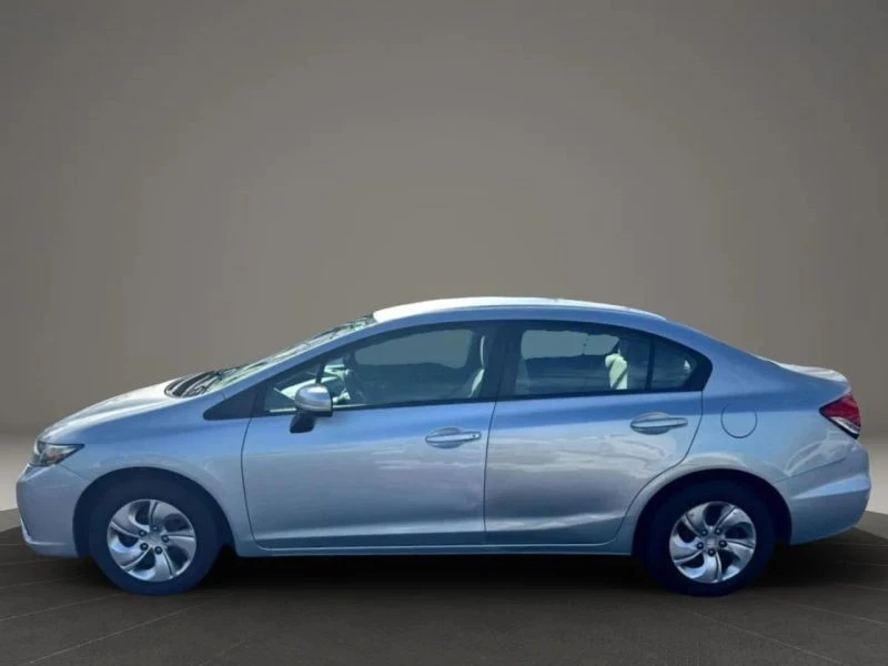 2014 Honda Civic 9th Gen - Image 4 of 12