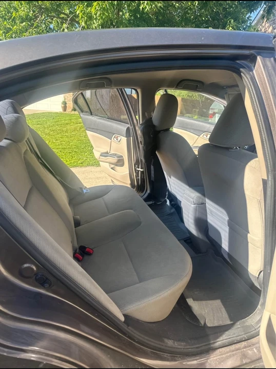 2014 Honda Civic 9th Gen - Image 5 of 7