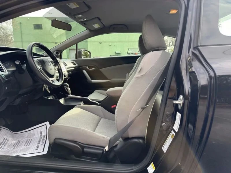 2014 Honda Civic 9th Gen - Image 9 of 12