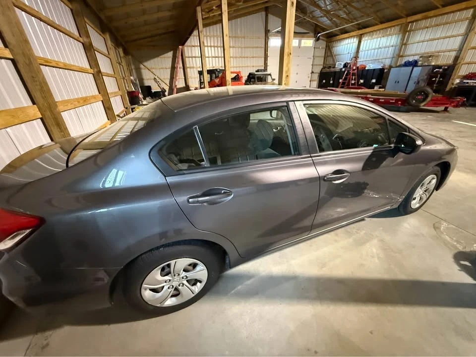 2014 Honda Civic 9th Gen - Image 2 of 7