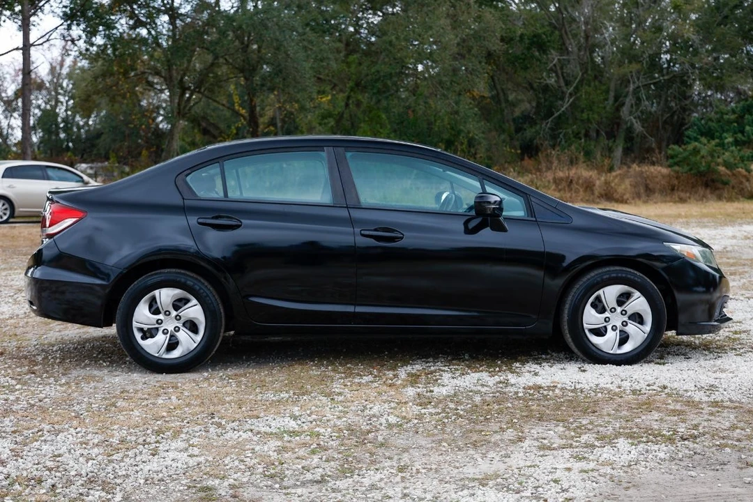 2014 Honda Civic 9th Gen - Image 13 of 21