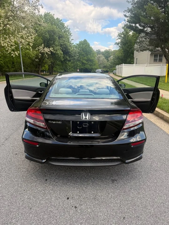 2014 Honda Civic 9th Gen - Image 15 of 18