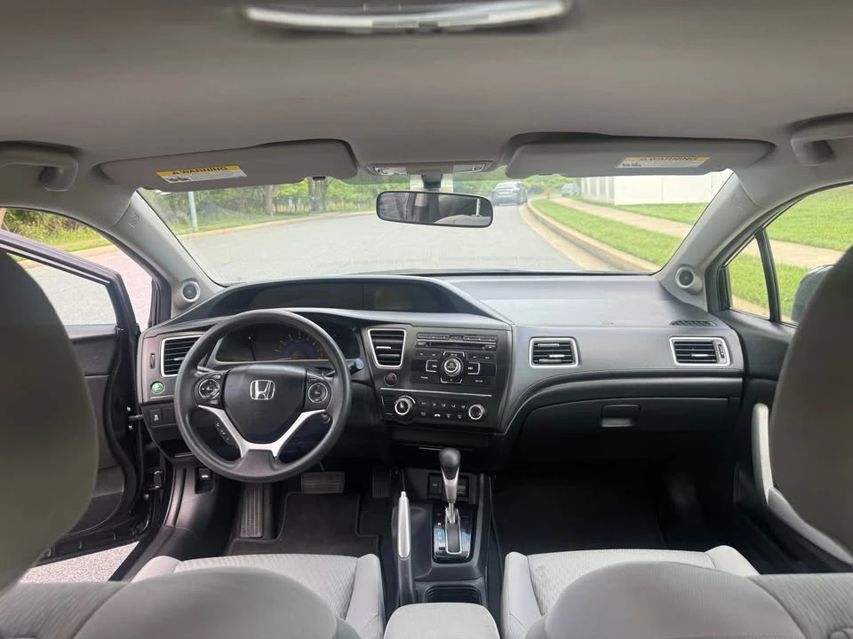 2014 Honda Civic 9th Gen - Image 13 of 18