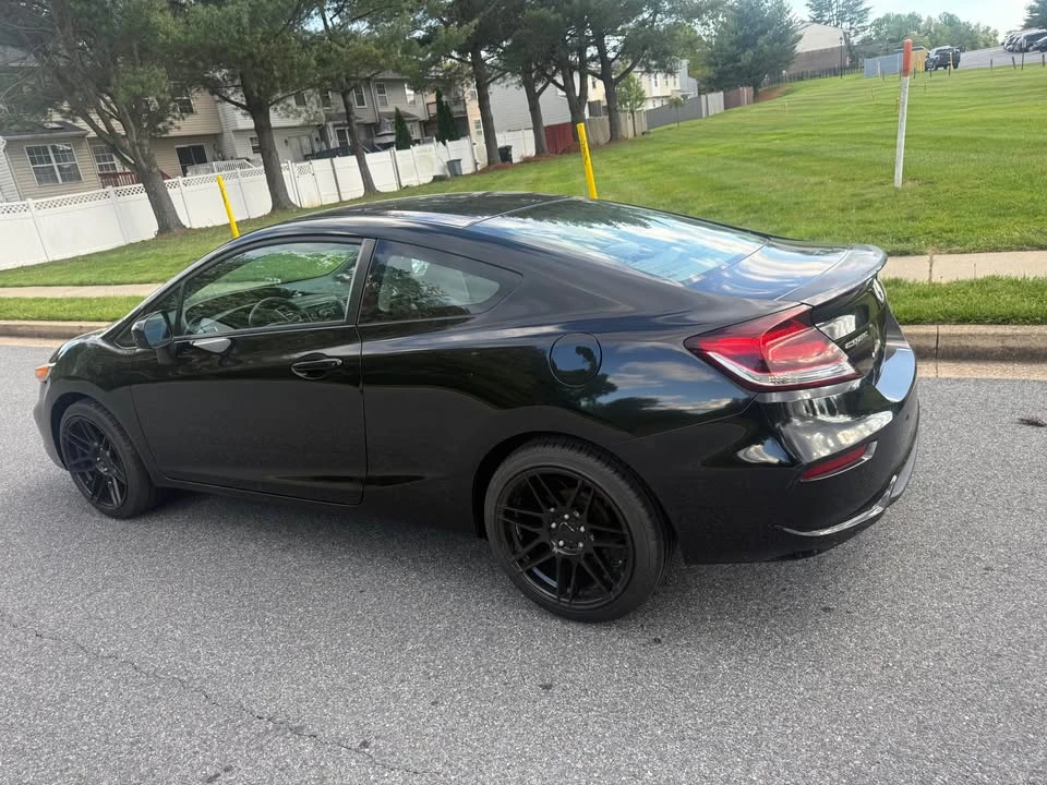 2014 Honda Civic 9th Gen - Image 10 of 18