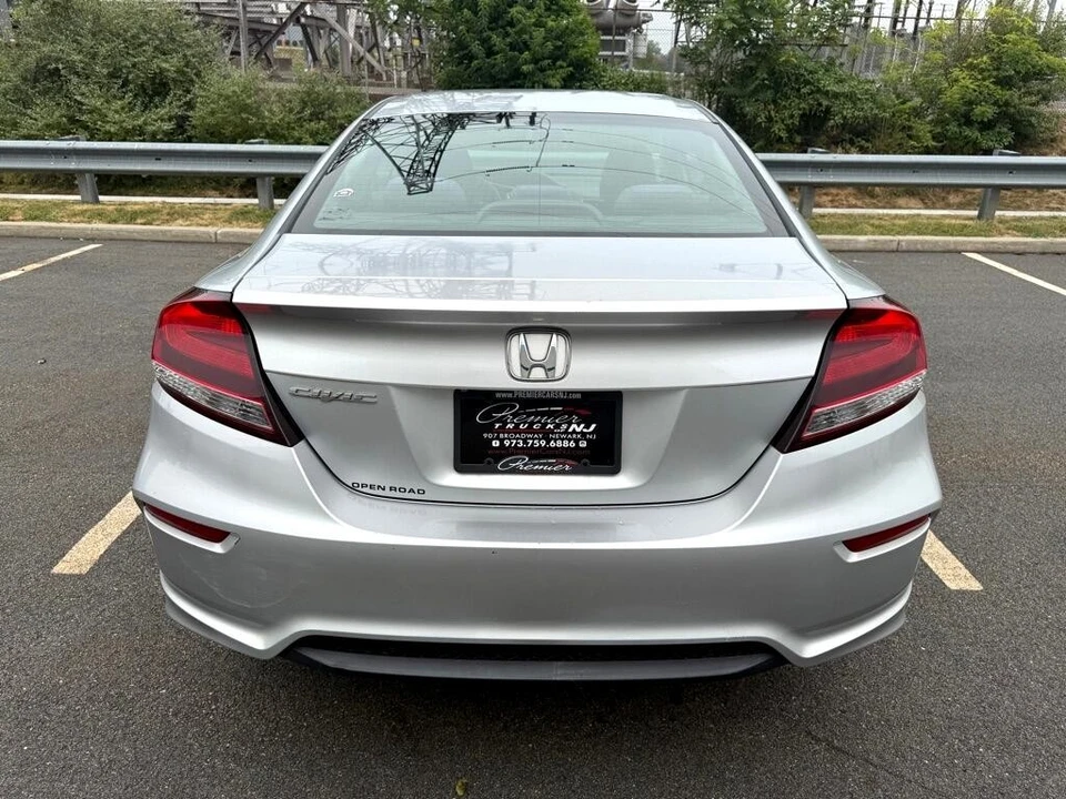 2014 Honda Civic 9th Gen - Image 6 of 12
