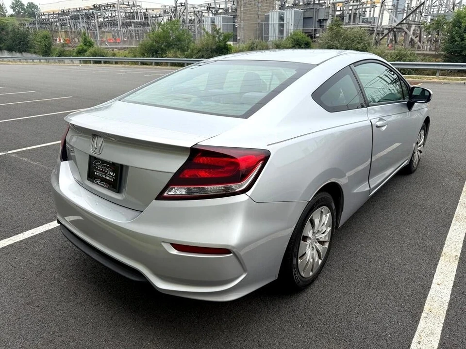 2014 Honda Civic 9th Gen - Image 5 of 12
