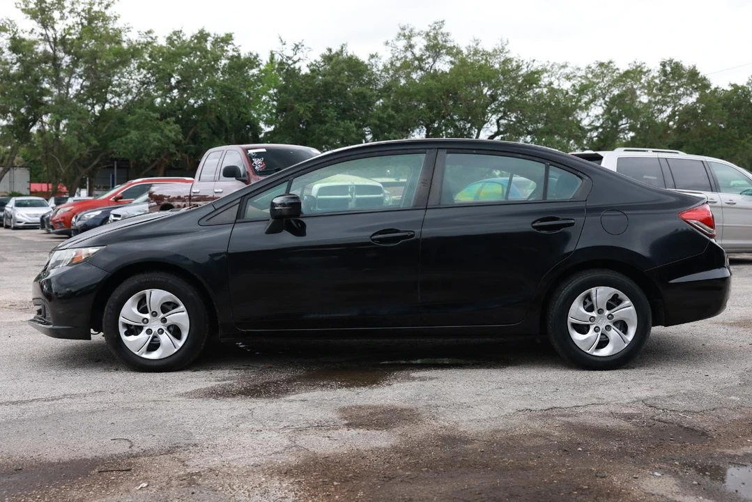 2014 Honda Civic 9th Gen - Image 3 of 31
