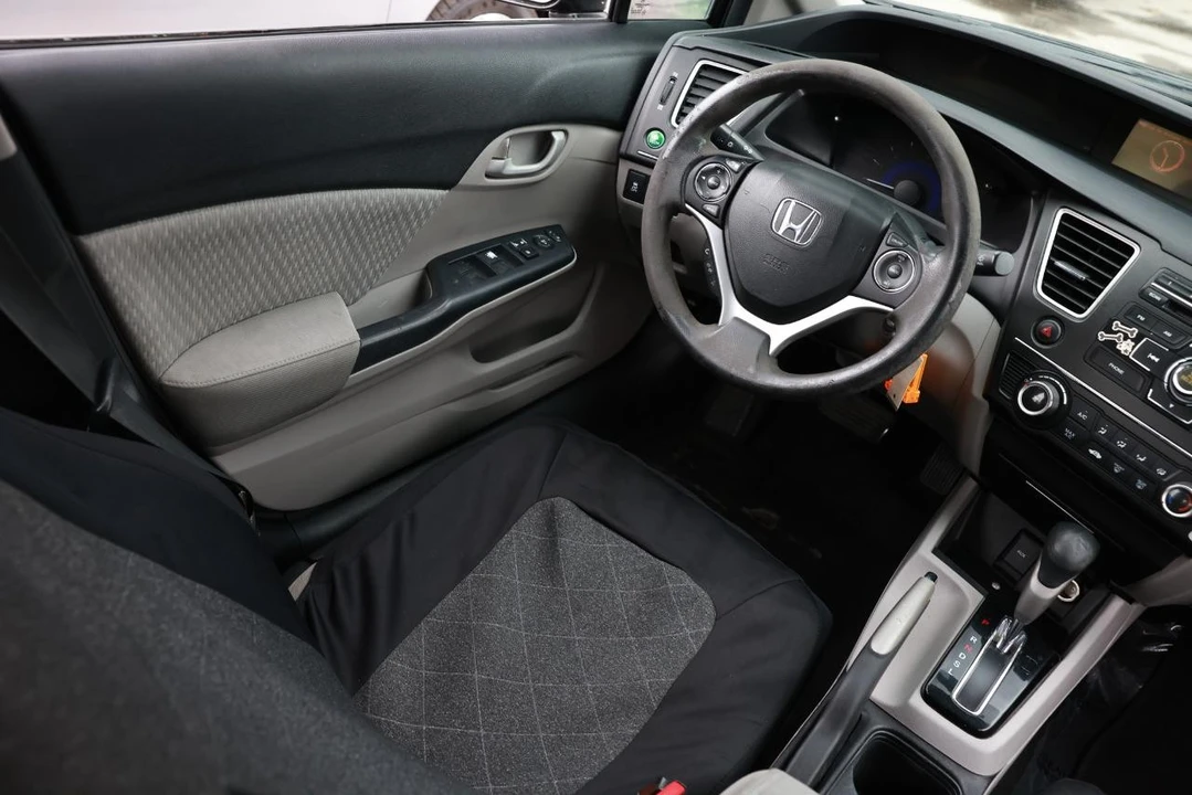 2014 Honda Civic 9th Gen - Image 20 of 31