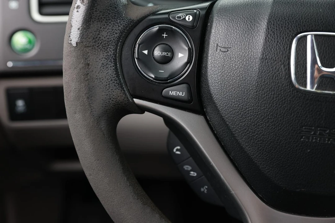 2014 Honda Civic 9th Gen - Image 26 of 31