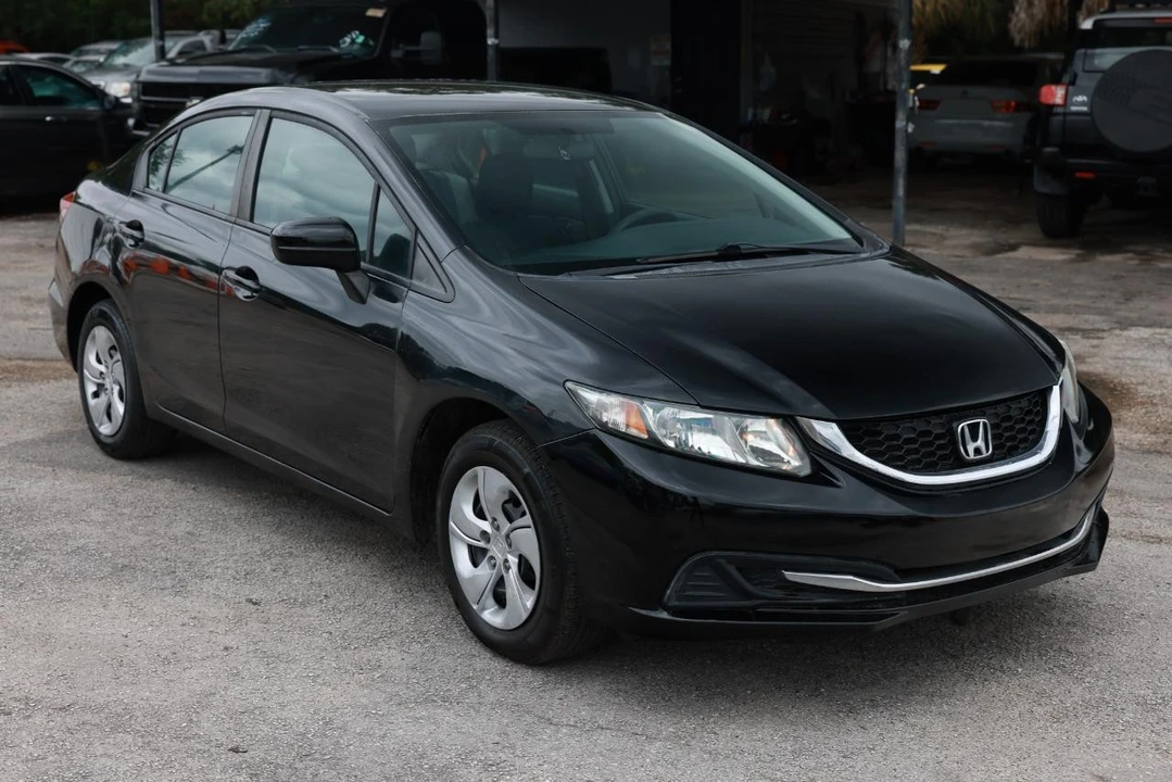 2014 Honda Civic 9th Gen - Image 15 of 31