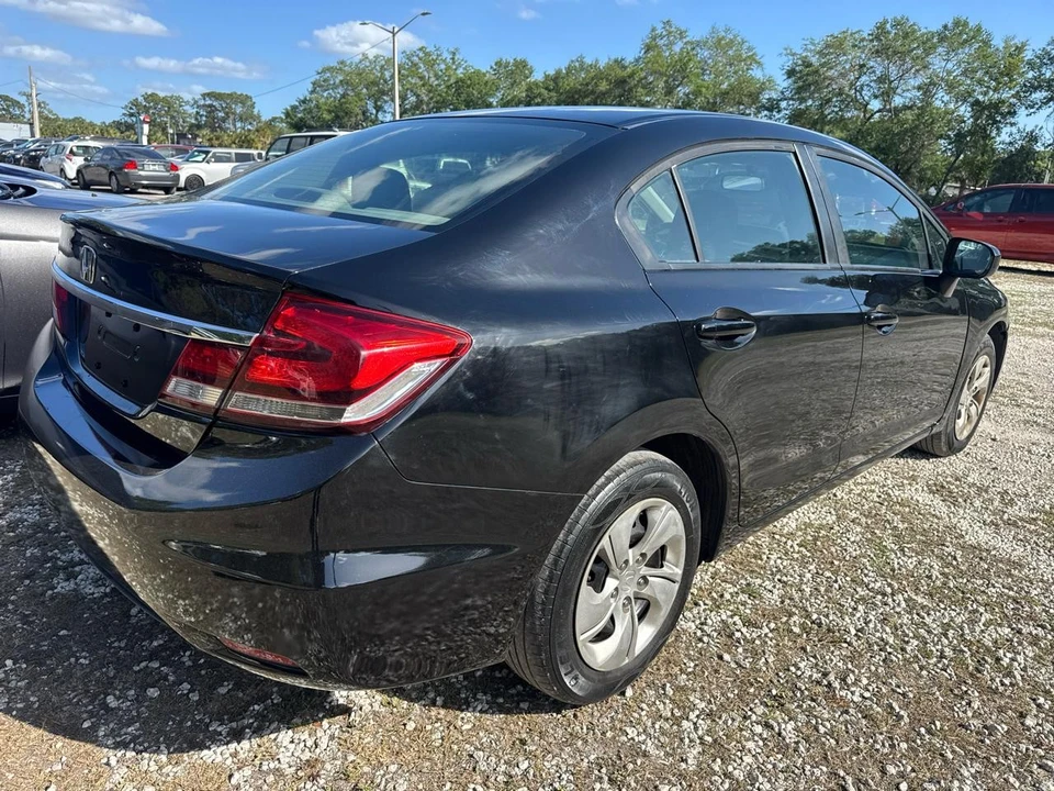 2014 Honda Civic 9th Gen - Image 2 of 6