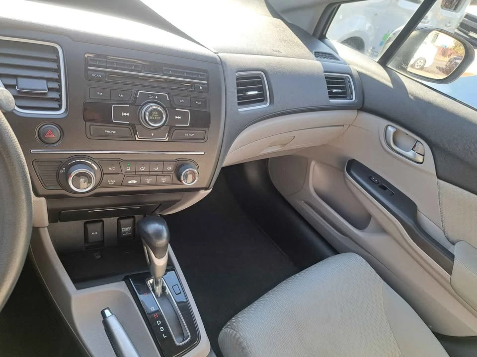 2014 Honda Civic 9th Gen - Image 8 of 12