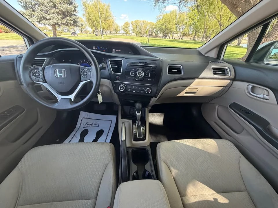 2014 Honda Civic 9th Gen - Image 10 of 15