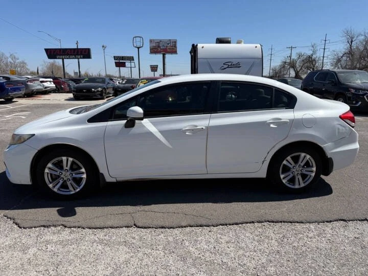 2014 Honda Civic 9th Gen - Image 11 of 20