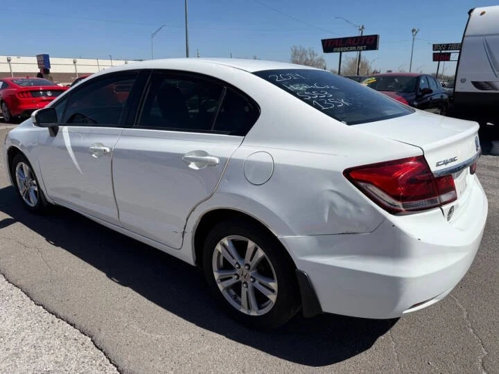 2014 Honda Civic 9th Gen - Image 10 of 20