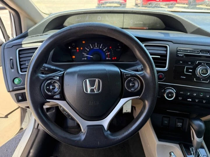 2014 Honda Civic 9th Gen - Image 17 of 20