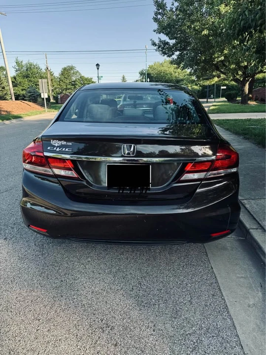 2014 Honda Civic 9th Gen - Image 2 of 6