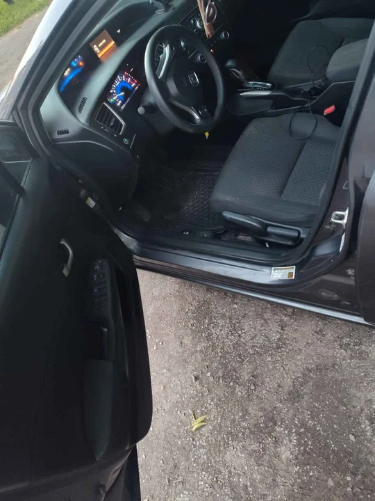 2014 Honda Civic - Image 6 of 6
