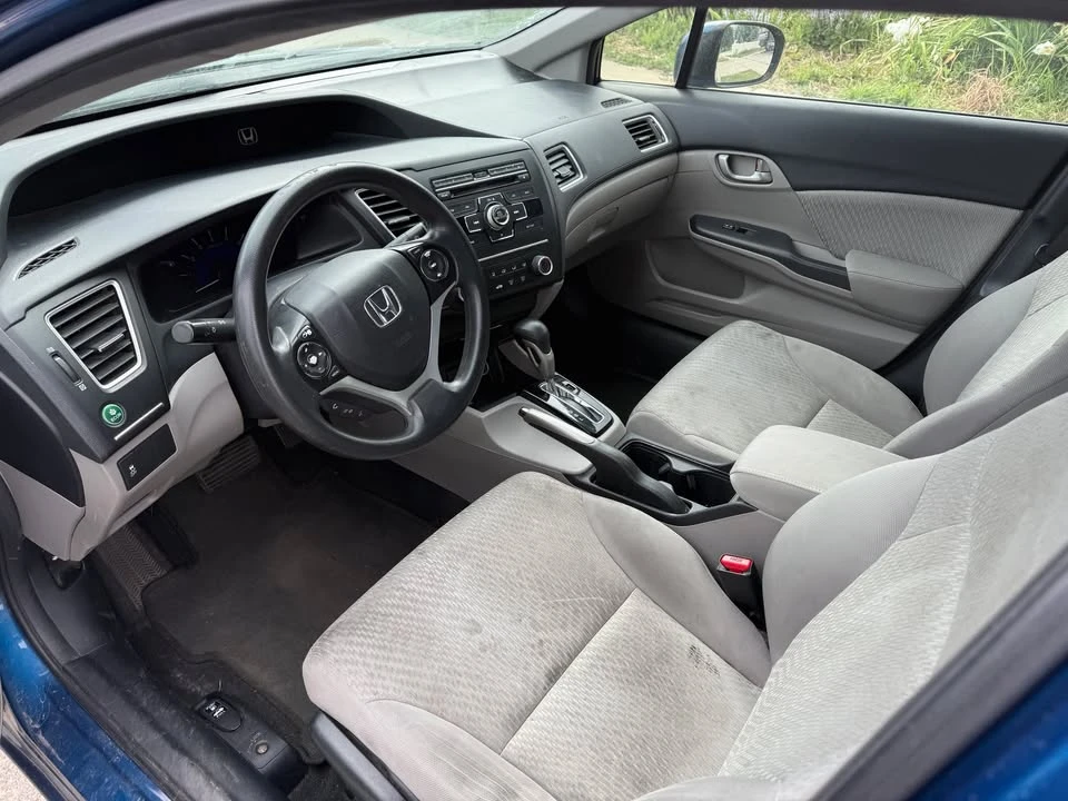 2014 Honda Civic 9th Gen - Image 2 of 4
