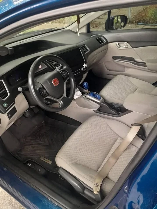 2014 Honda Civic 9th Gen - Image 3 of 5