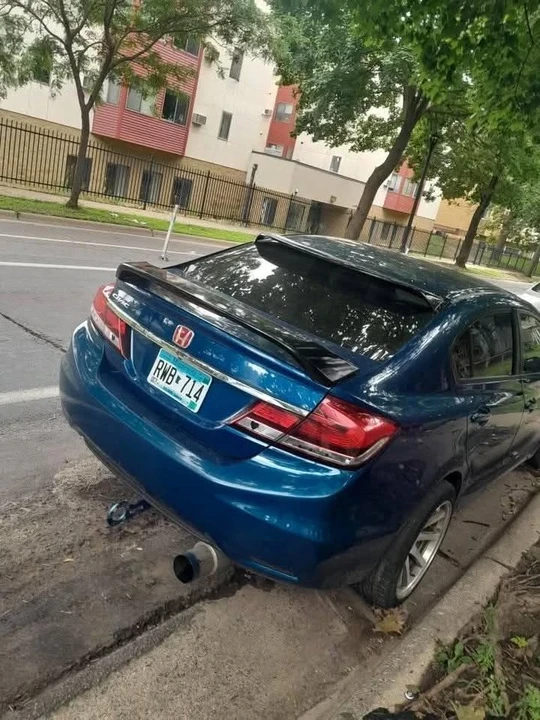 2014 Honda Civic 9th Gen - Image 5 of 5