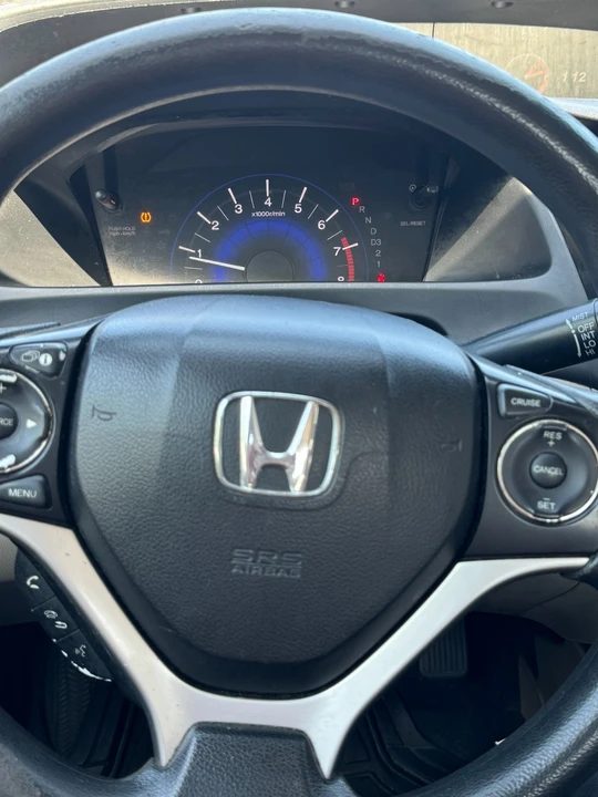 2014 Honda Civic 9th Gen - Image 10 of 11