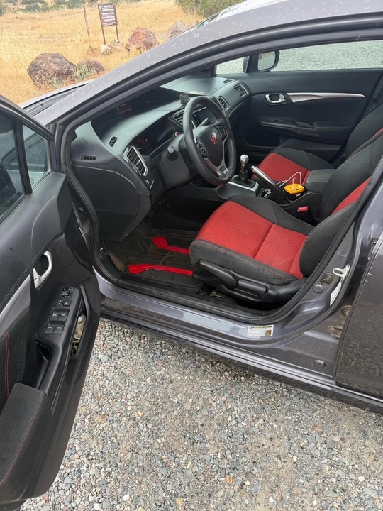 2014 Honda Civic Si 9th Gen - Image 5 of 9