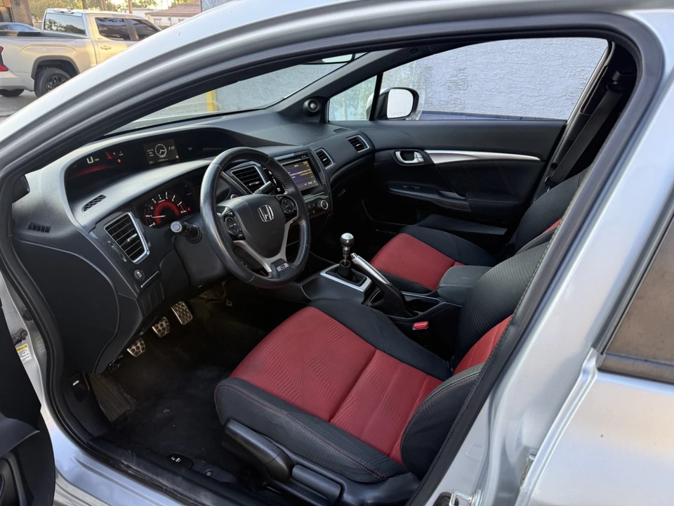 2014 Honda Civic Si 9th Gen - Image 6 of 9