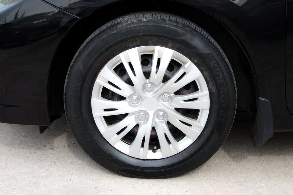2014 Honda Civic 9th Gen - Image 9 of 10