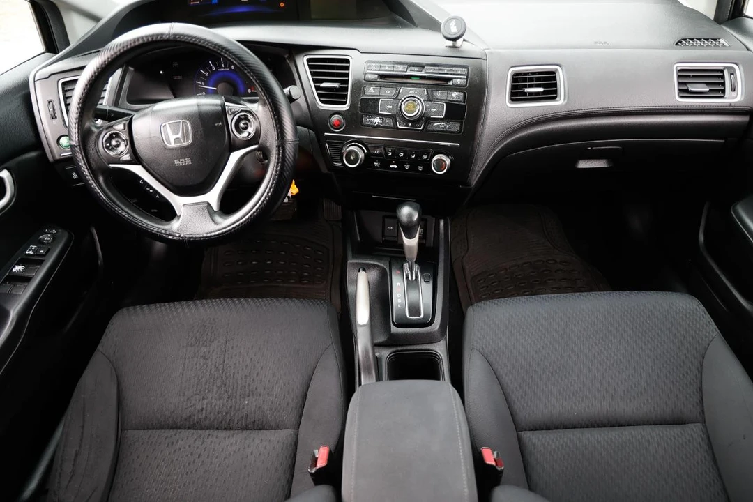 2014 Honda Civic 9th Gen - Image 2 of 12