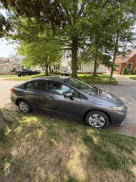 2014 Honda Civic 9th Gen - Image 4 of 14