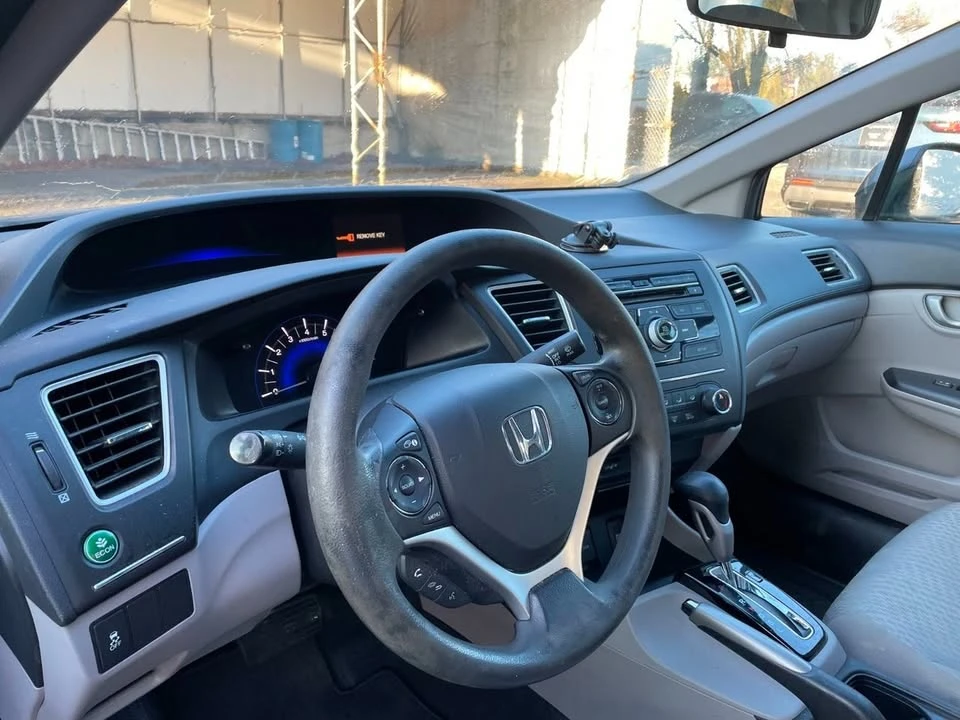 2014 Honda Civic 9th Gen - Image 2 of 6