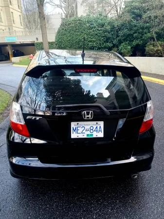 2014 Honda Fit - Image 9 of 21