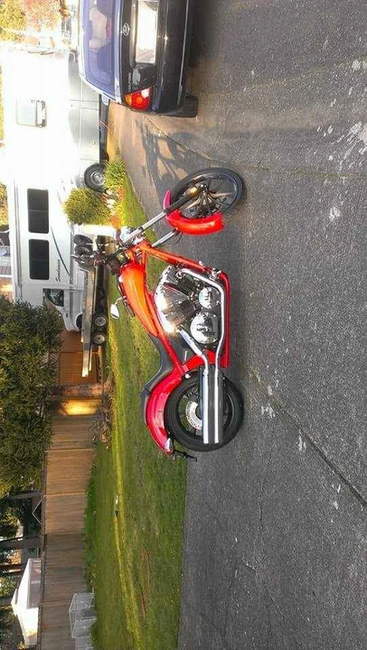 2014 Honda Motorcycles - Image 2 of 4