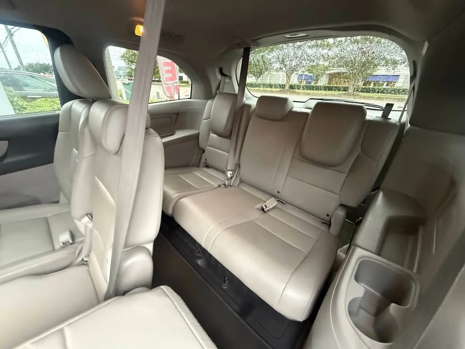 2014 Honda Odyssey - Image 15 of 20