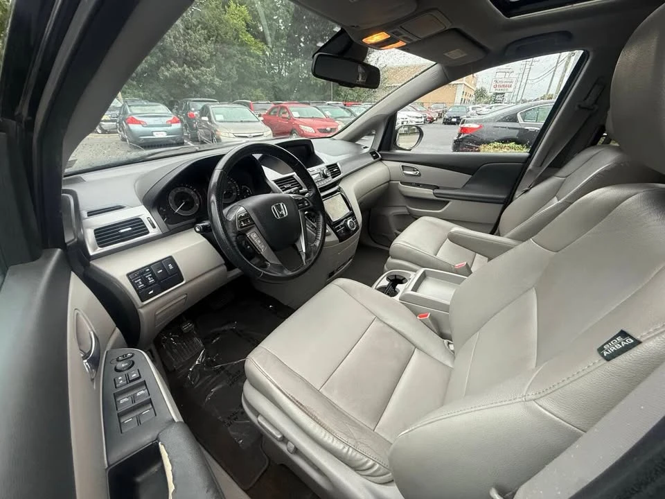 2014 Honda Odyssey - Image 12 of 20