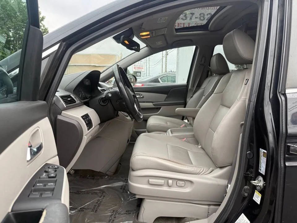 2014 Honda Odyssey - Image 13 of 20