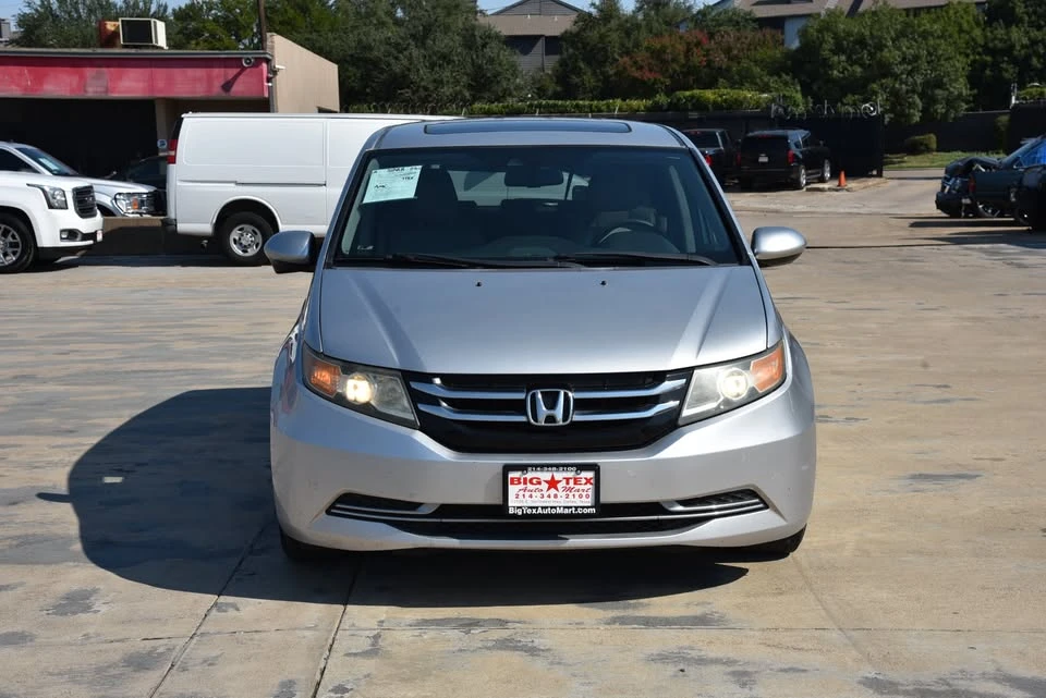 2014 Honda Odyssey - Image 8 of 16