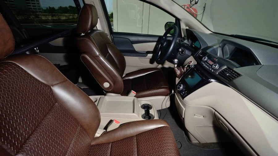 2014 Honda Odyssey - Image 5 of 12