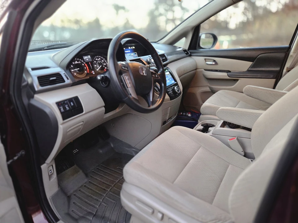 2014 Honda Odyssey - Image 19 of 21
