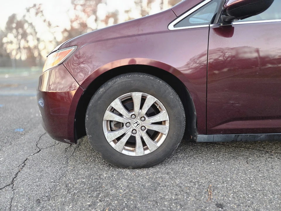 2014 Honda Odyssey - Image 16 of 21