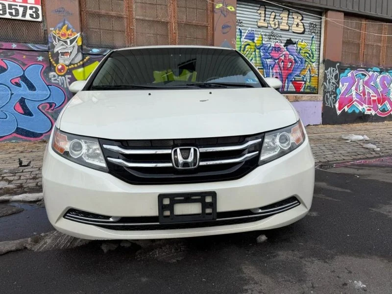 2014 Honda Odyssey - Image 2 of 12